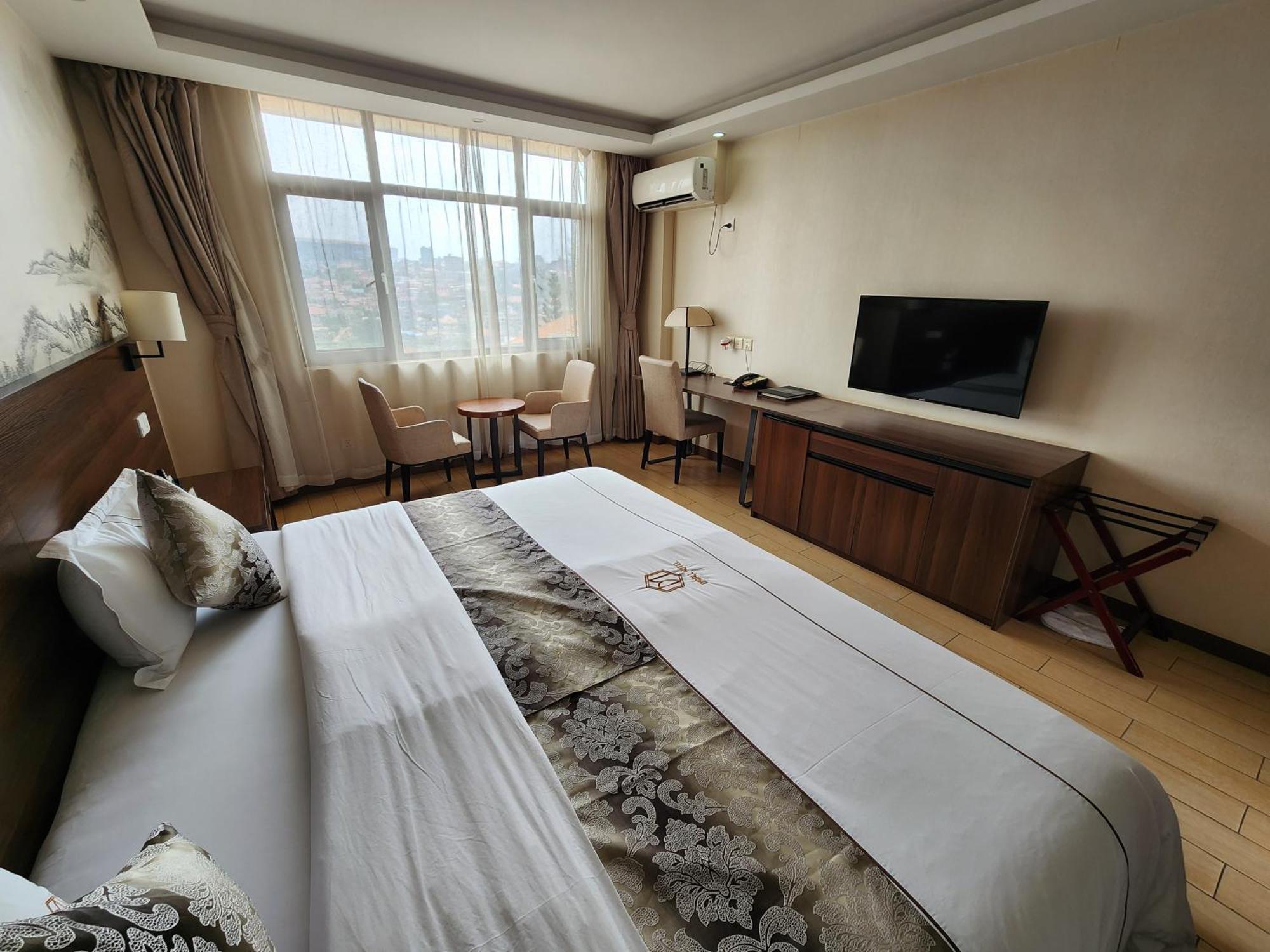 Dmall Hotel Kigali Esterno foto