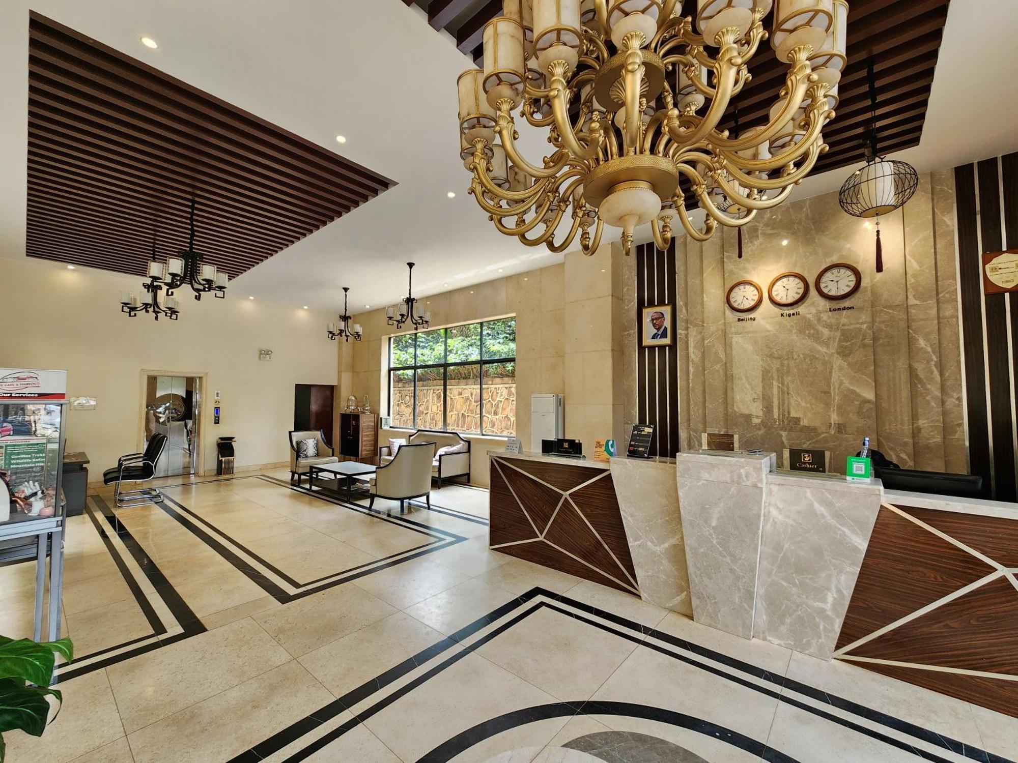 Dmall Hotel Kigali Esterno foto