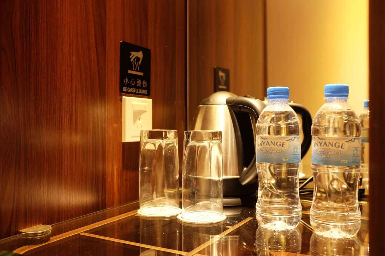 Dmall Hotel Kigali Esterno foto